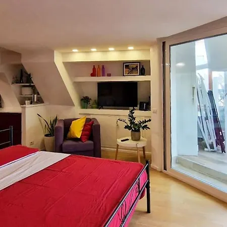 Penthouse Utopoli -porta Portese * Roma